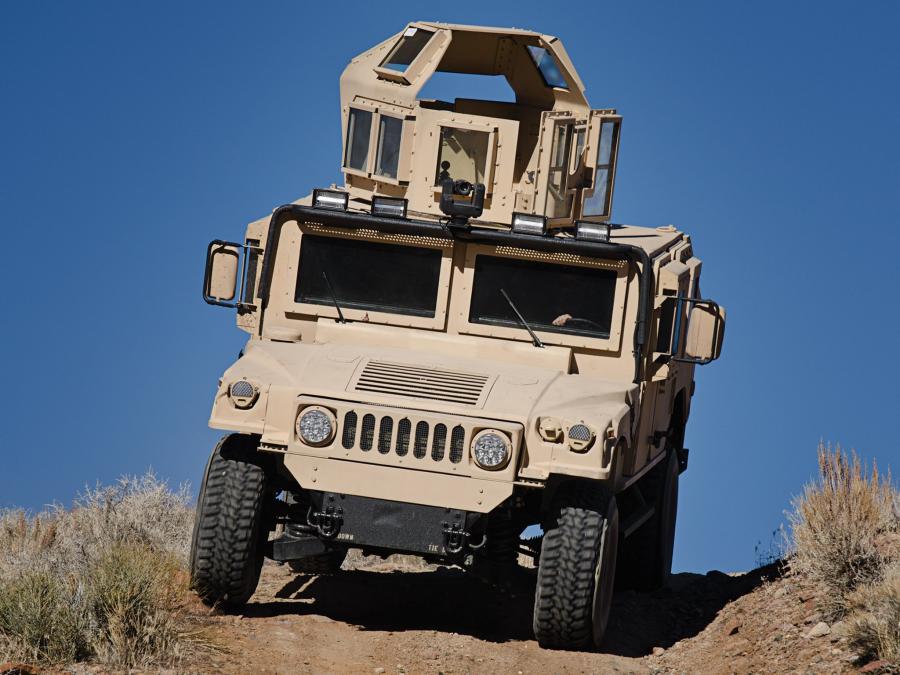  BAE HMMWV Integrated SMART V 2011 года  (фото 2 из 7)